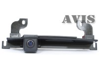 CCD штатная камера заднего вида AVIS AVS321CPR для NISSAN TIIDA HATCHBACK (#066), интегрированная с ручкой багажника