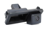 CCD штатная камера заднего вида AVIS AVS321CPR для FORD C-MAX / FIESTA VI / FOCUS II / KUGA / S-MAX (#013), интегрированная с ручкой багажника